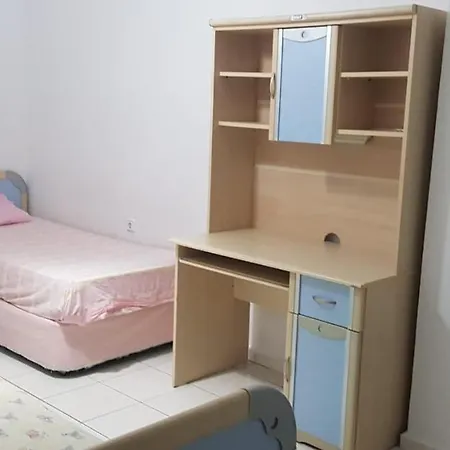 Avsallar Incekum Mevki Superior Sehir Merkezi Denize 100 Metre *