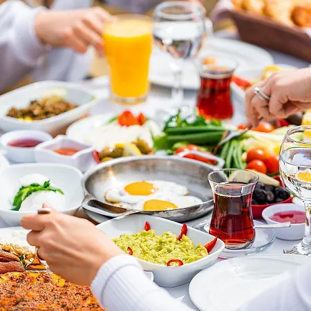 Avsallar Incekum Mevki Superior Sehir Merkezi Denize 100 Metre